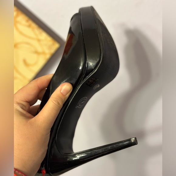 Chinese Laundry open toe stiletto heels. Black. Size 10. - Picture 6 of 6